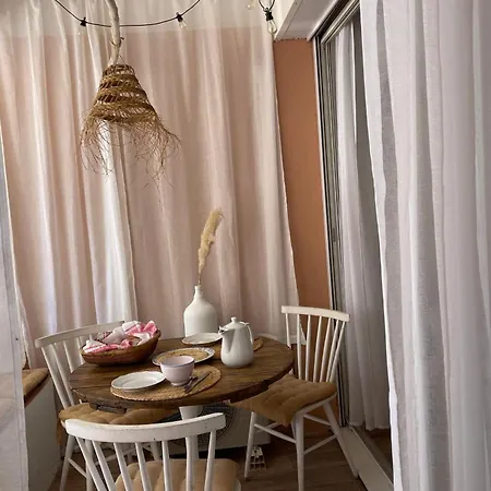 Charming Air-conditioned One-bedroom 150m From Cavalière Appartement